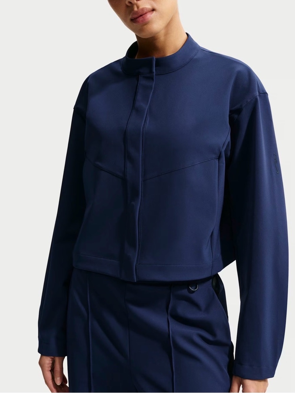 Nike Dri-FIT Loose-Fit Cropped Jacket